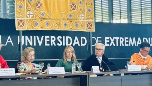 La Universidad de Extremadura inicia el curso 2024-2025 con un enfoque renovado en internacionali...